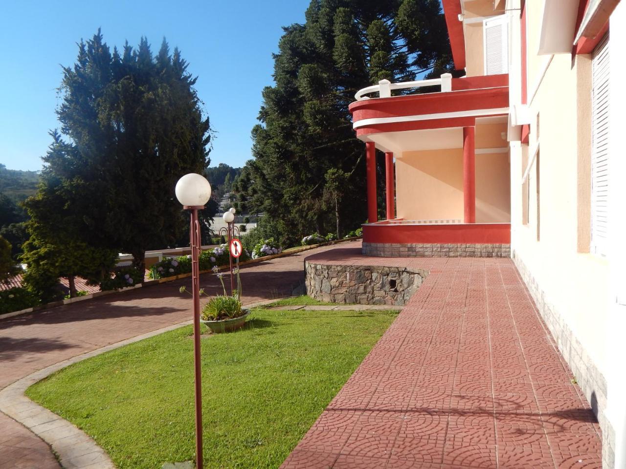 Hotel Platanus Campos do Jordão Exterior foto